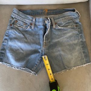 7 For all mankind cutoffs